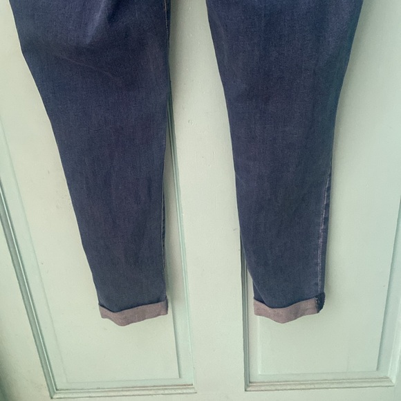 Royalty high/rise ankle denim jeans. Size 14 # 3430 - Picture 7 of 8